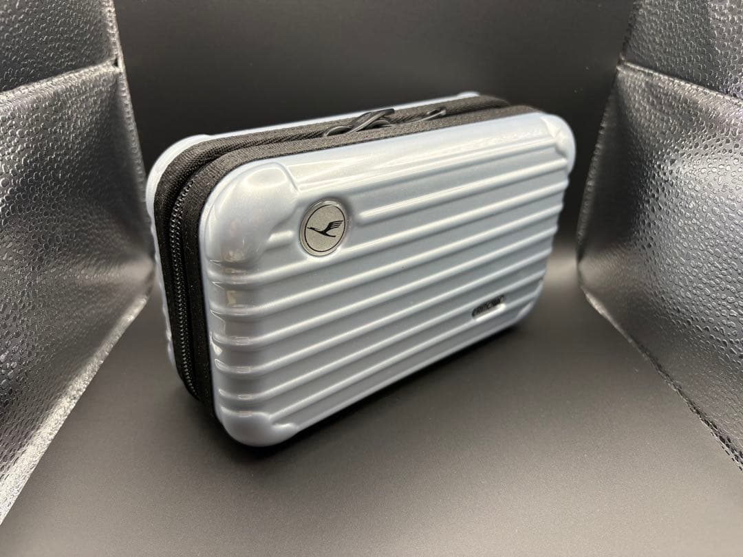 未使用 リモワ RIMOWA アメニティ ルフトハンザ航空 ファーストクラス