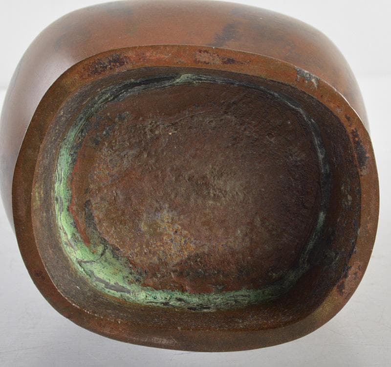 亀文堂造 古銅 饕餮文 双耳花生 共箱 M R4781 - メルカリ