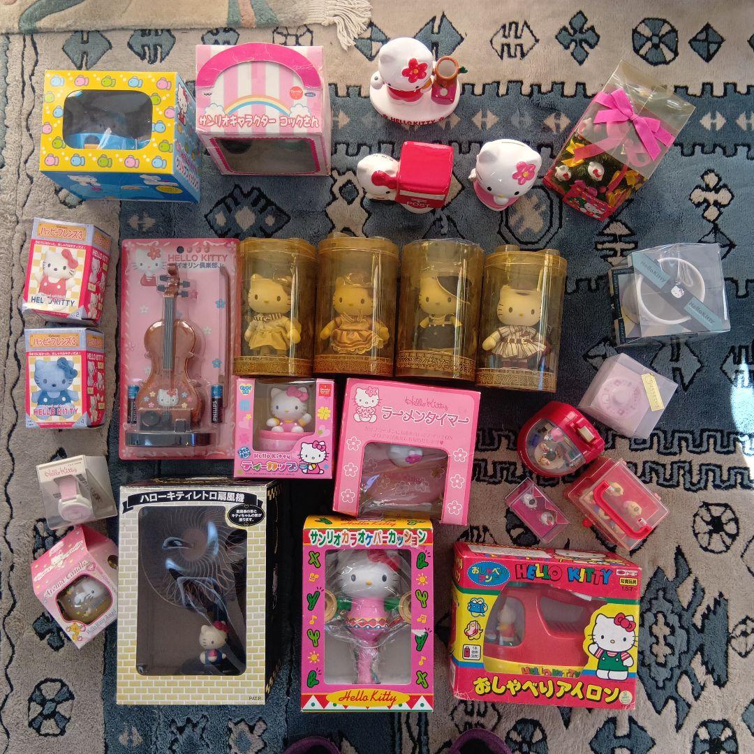 ＃ハローキティ フィギュアセット ハローキティ フィギュアセット A賞 全15種類 - メルカリ
