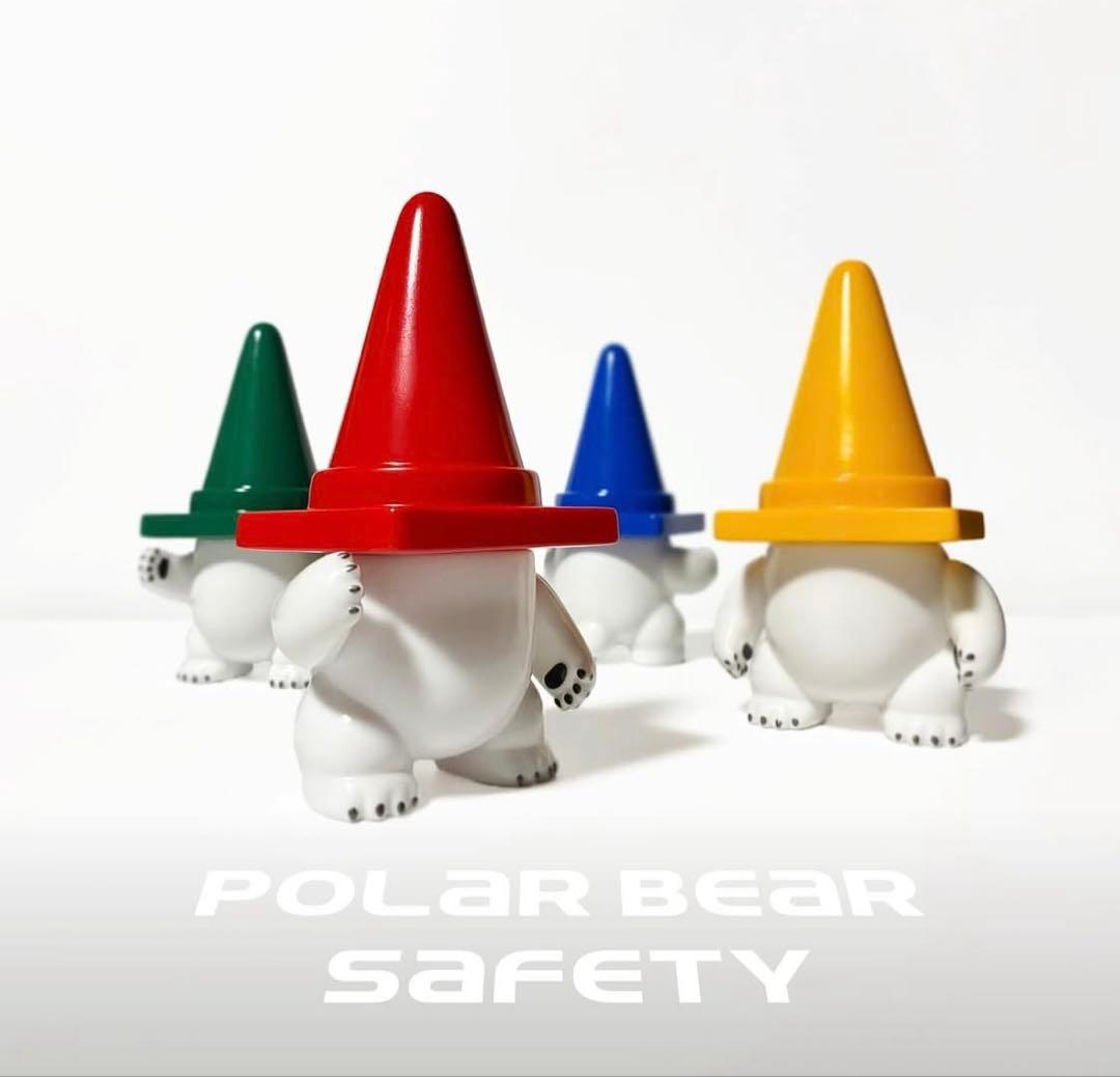 白熊屋 ソフビ 白熊安全 青 白色 BLUE WHITEミドル 新品 未開封 白熊屋 ソフビ 白熊安全 ラムネ ミドル 新品 未開封品 抽選 当選品