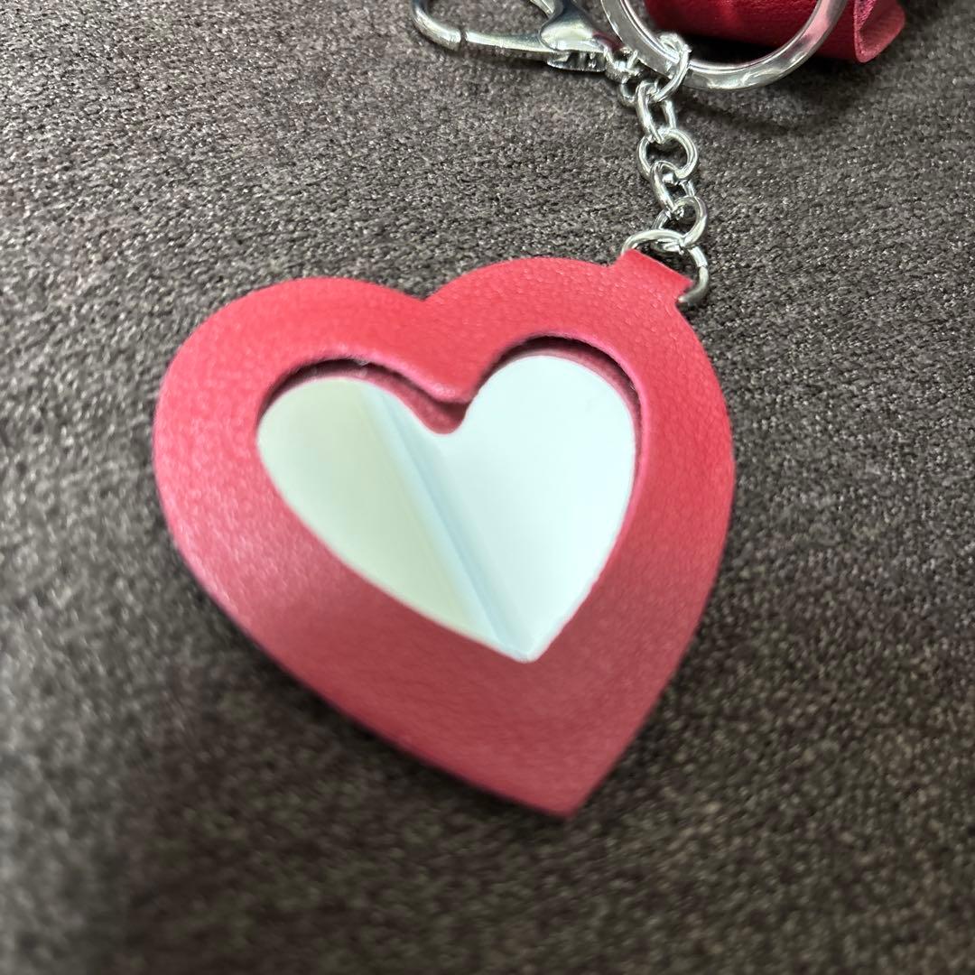 【即購入可】HANA Tシャツ タオル バッグ リップケース ロゴキーホルダー