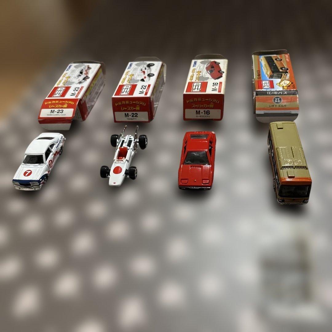 トミカ22個セット(AEON7個、ミュージアム3個、江ノ電バス1個、新幹線3