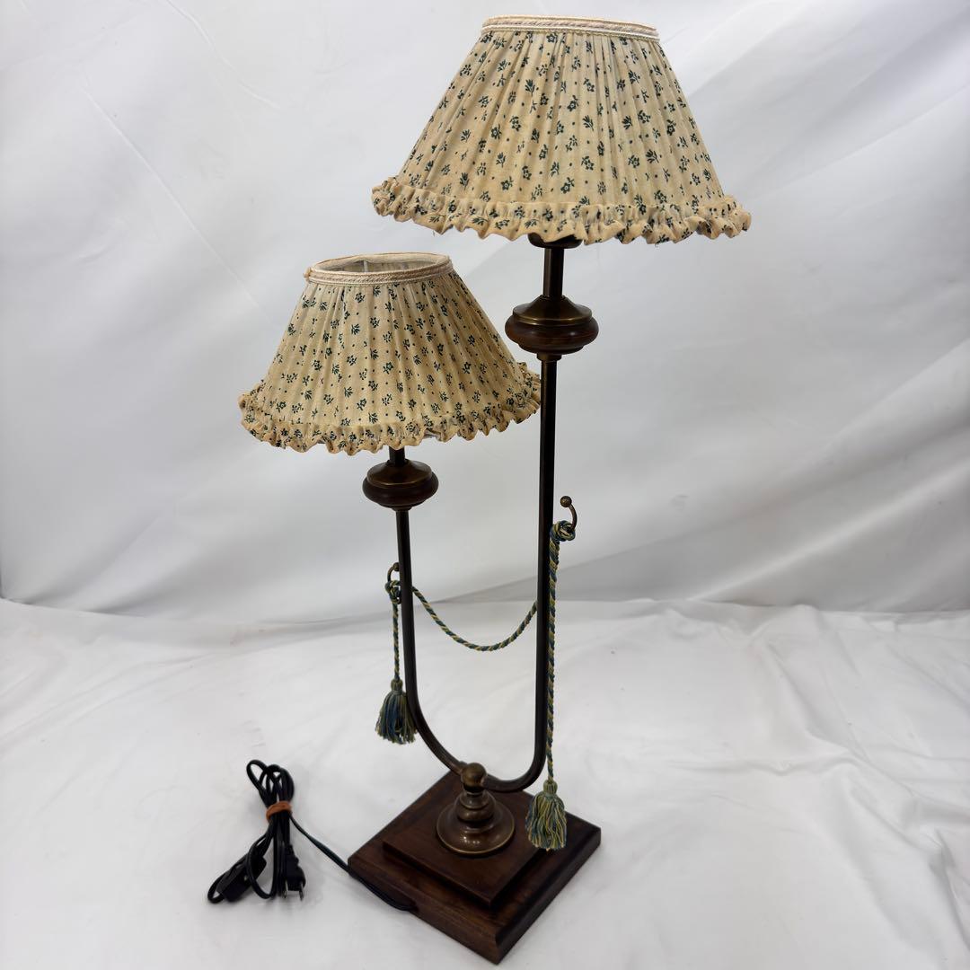 Demain ドマンアンティーク ランプ アンティーク 卓上 2灯