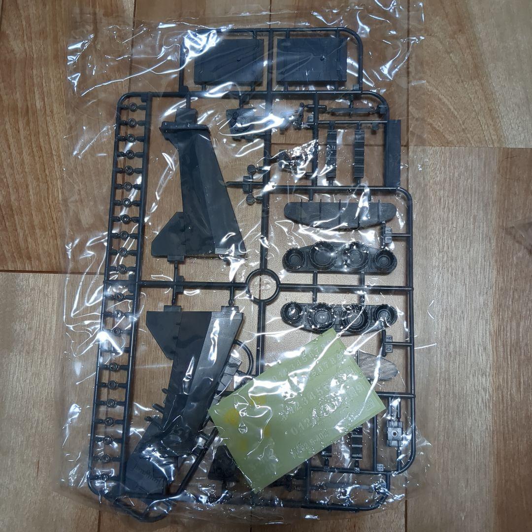 S*g様 ムサイ級軽巡洋艦 ガンダム ネオ 1/400 スケール バンダイ　ジャ