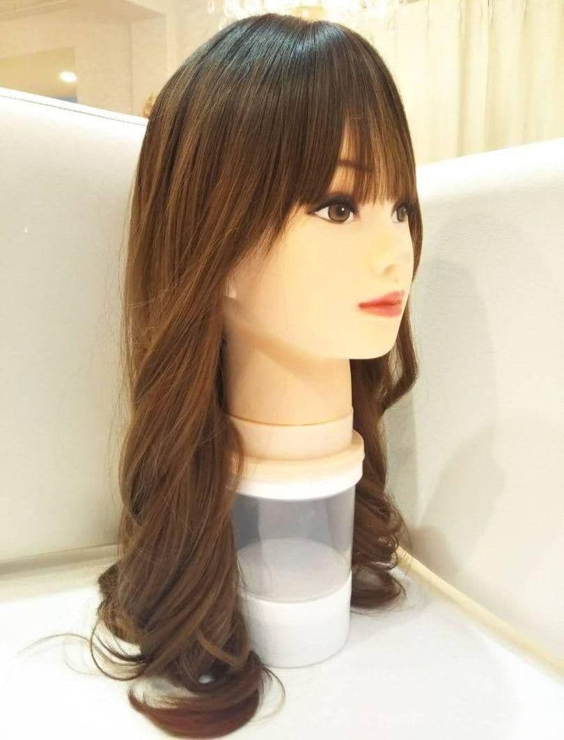 断熱美女ウィッグ✨Ｉ型つむじ地肌✨深田恭子❣️メナード✨ゆる巻き美人ロングカール