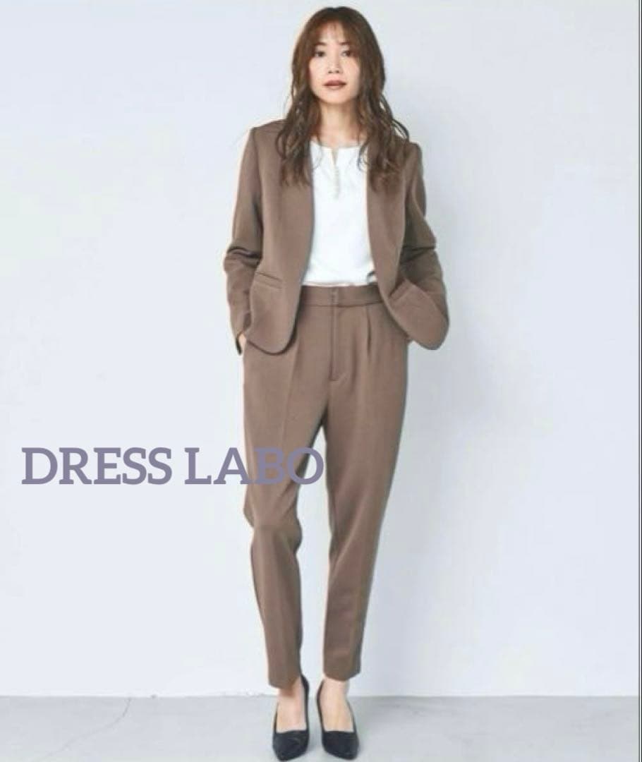 ドレスラボ ノーカラージャケット タックセンタープレスパンツスリムセットアップ DRESS LAB（ドレスラボ） セットアップ 「オフィスカジュアル