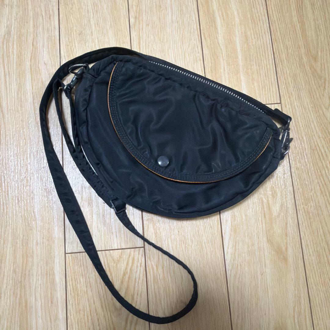 美品】PORTER ポーター タンカー ショルダーバッグ ハーフムーン 廃盤