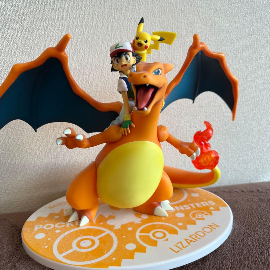 G.E.M.シリーズ サトシ&ピカチュウ&リザードン ポケモン ラプラス