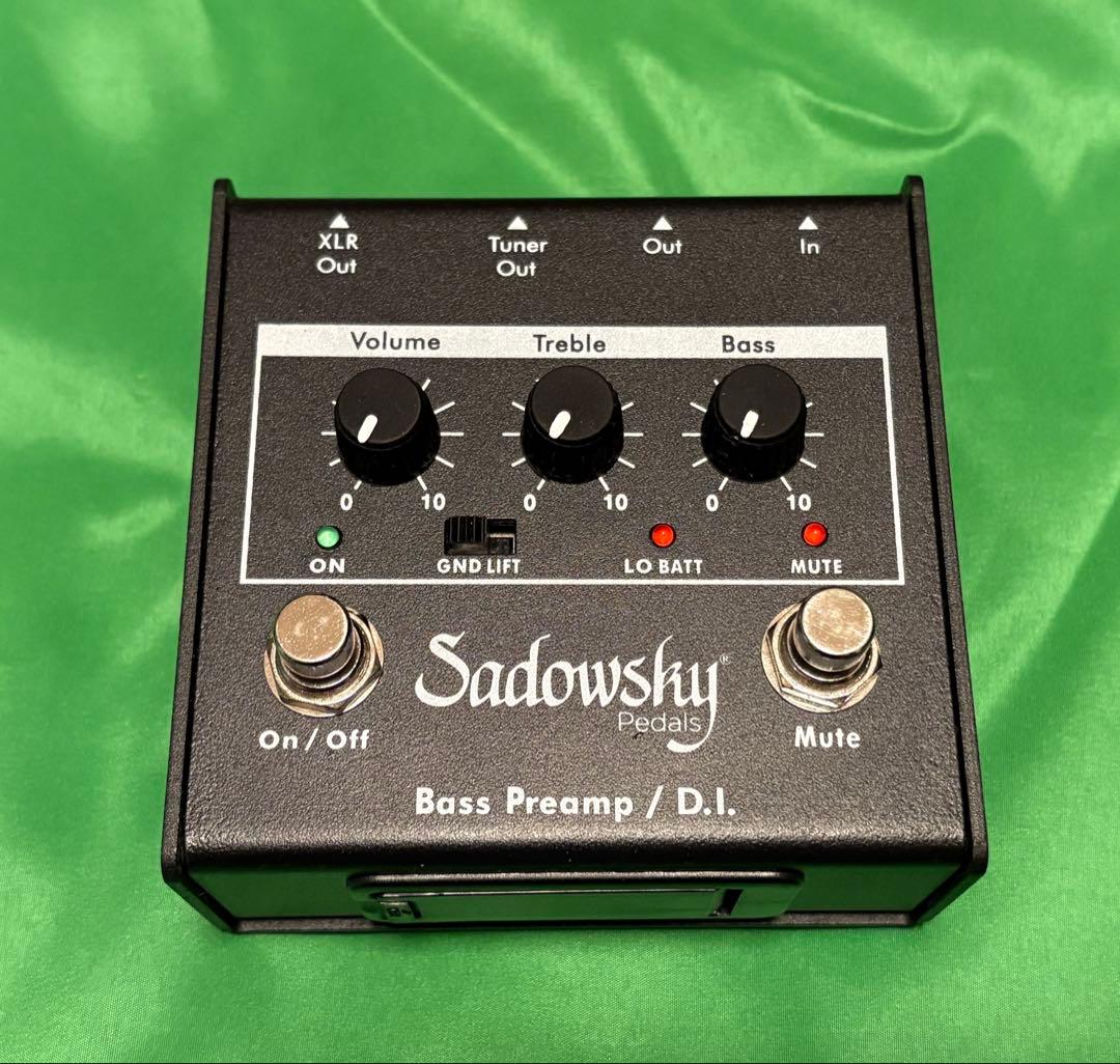 【超美品】Sadowsky Pedals Bass Preamp / D.I. Amazon.com: Sadowsky SBP-1 v2 - Outboard Bass Preamp/DI - Give