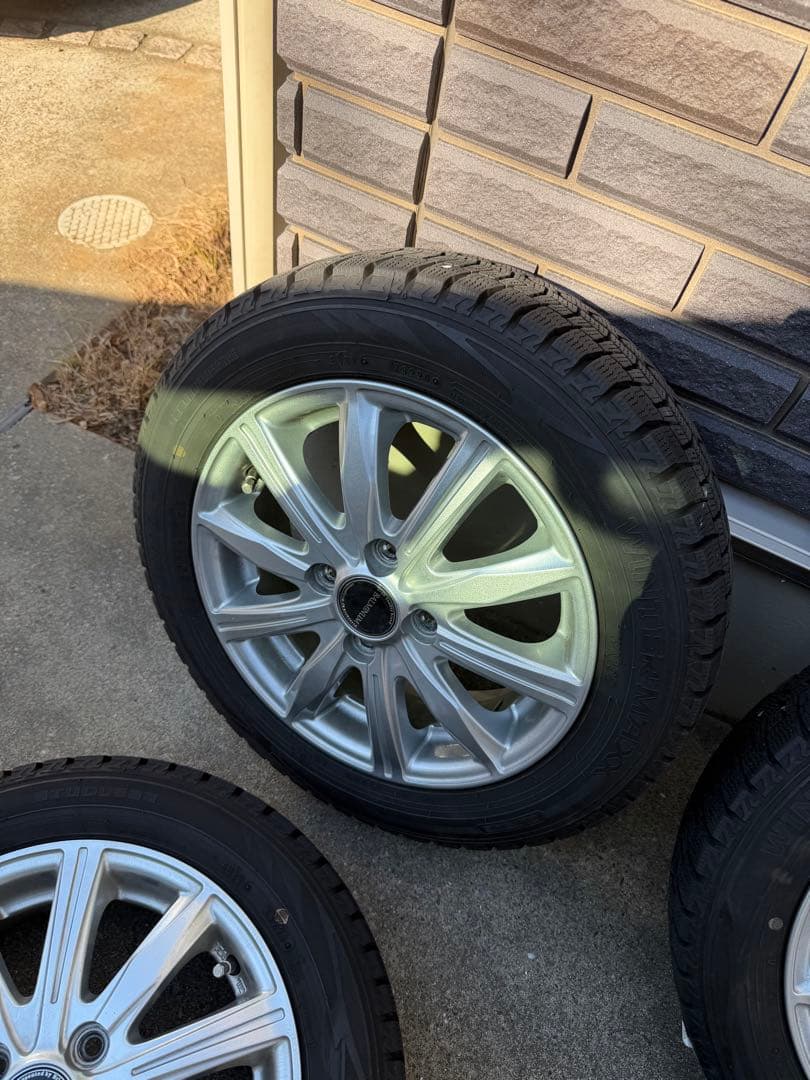 スタッドレスタイヤ 155/65/r14 2020年製 ダンロップ