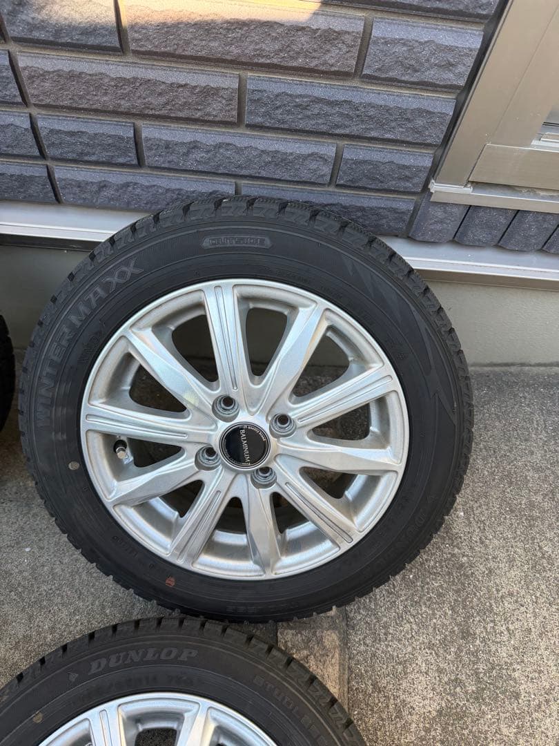 スタッドレスタイヤ 155/65/r14 2020年製 ダンロップ