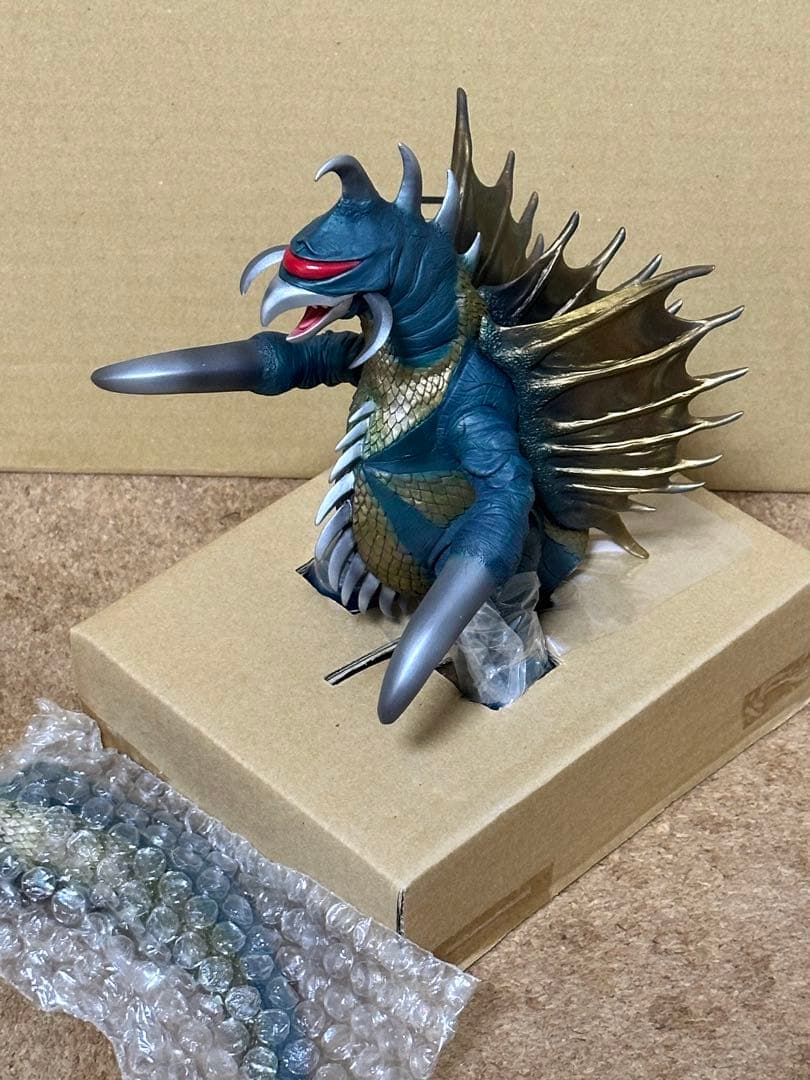 バンダイミュージアム限定　大怪獣シリーズ　ガイガン　新品未開封