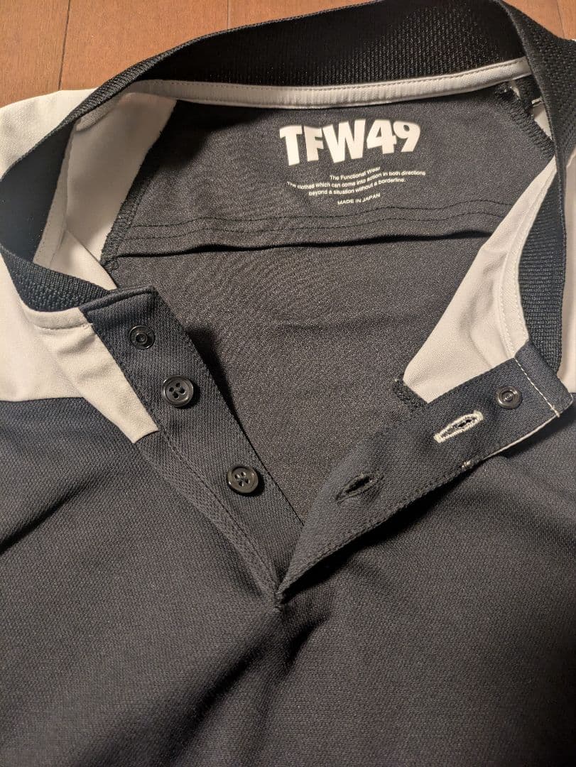 TFW49 ポロシャツ ブラック/グレー L - メルカリ