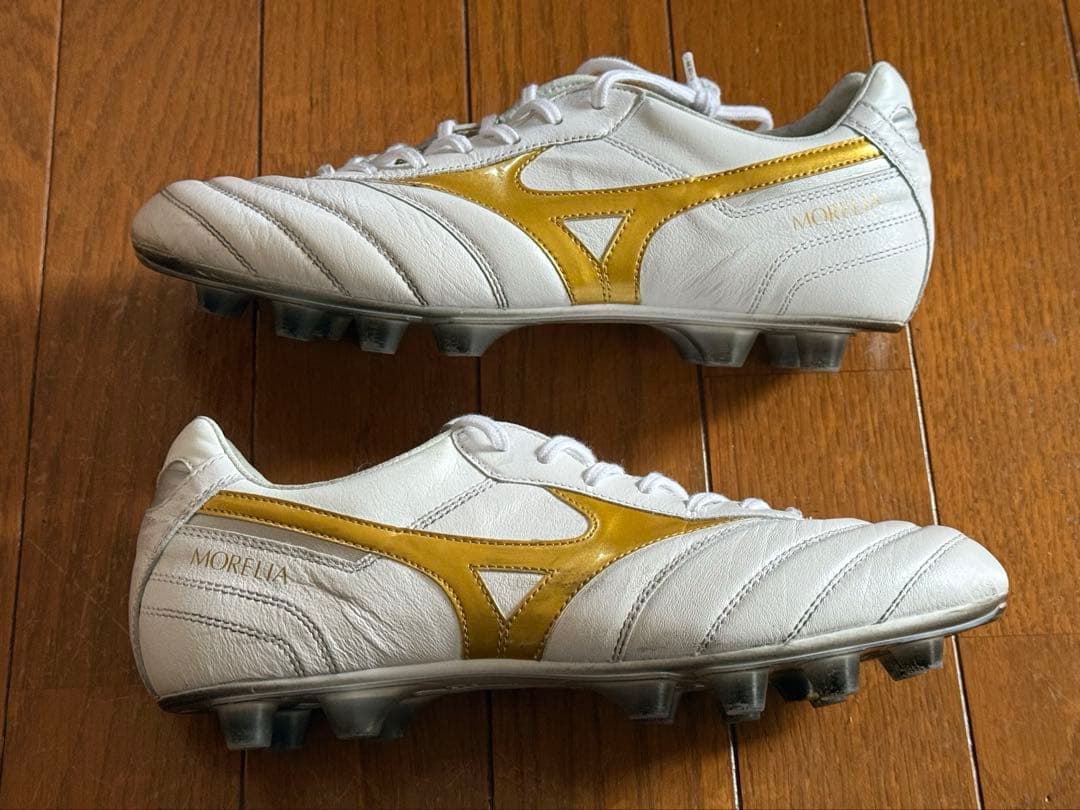 MIZUNO MORELIA II JAPAN ホワイト/ゴールド　25.5cm