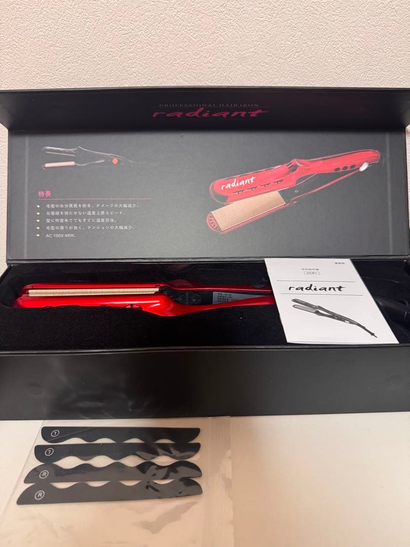 radiant ストレートヘアアイロン 35mm レッド radiant ラディアント シルクプロヘアアイロン radiant 35mm レッド