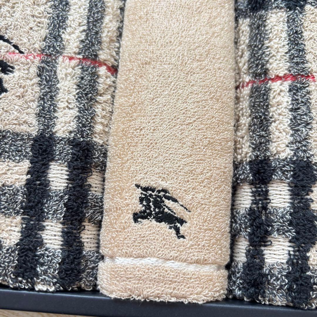 新品未使用】バーバリー チェック柄 フェイスタオル2枚 ミニテリー1枚