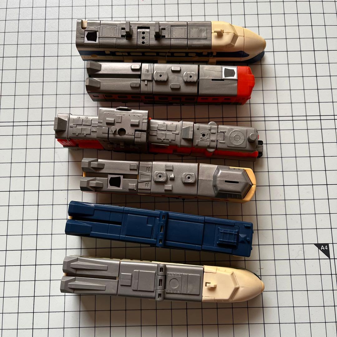 トランスフォーマートレインボット