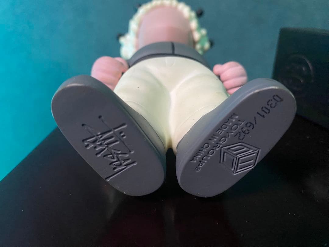 STUSSY フィギュア　BABY RAGAMUFFIN ステューシー