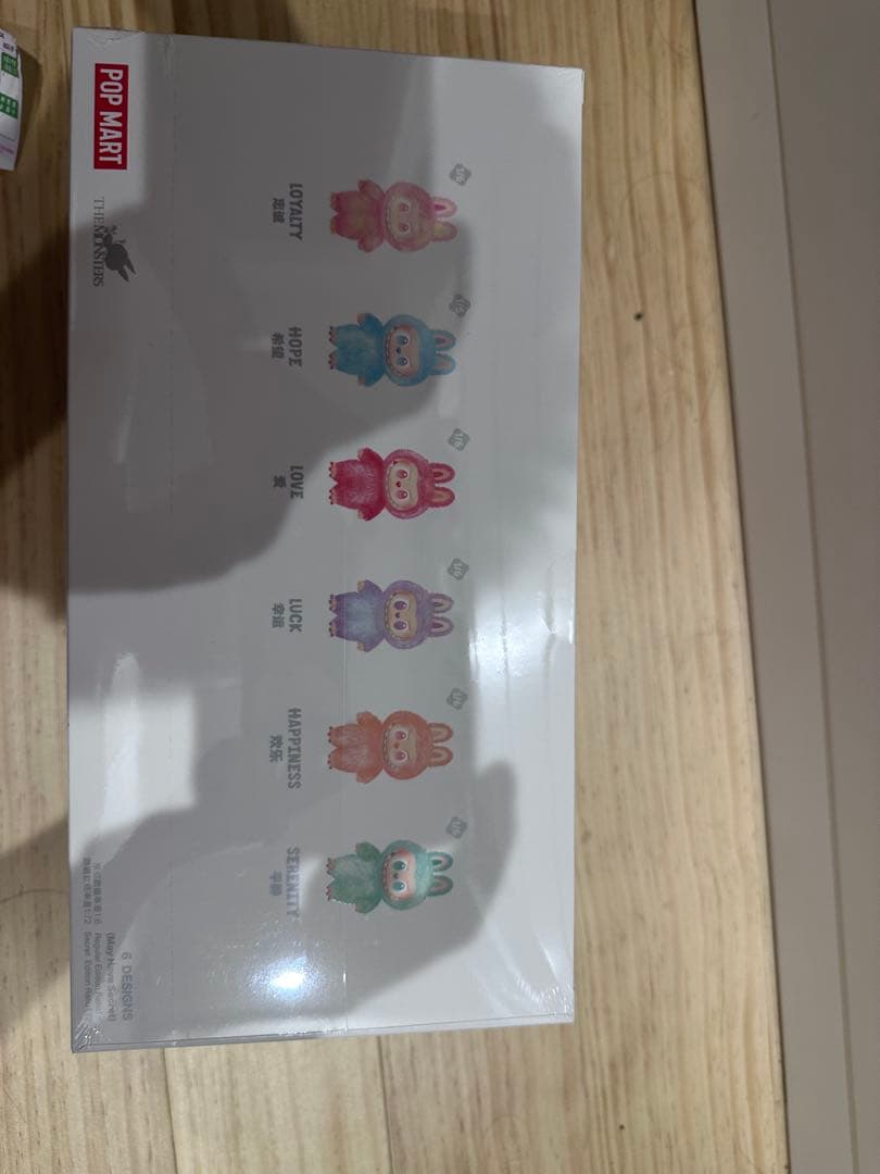 ぬいぐるみ Labubu THE MONSTERS Big into Energy