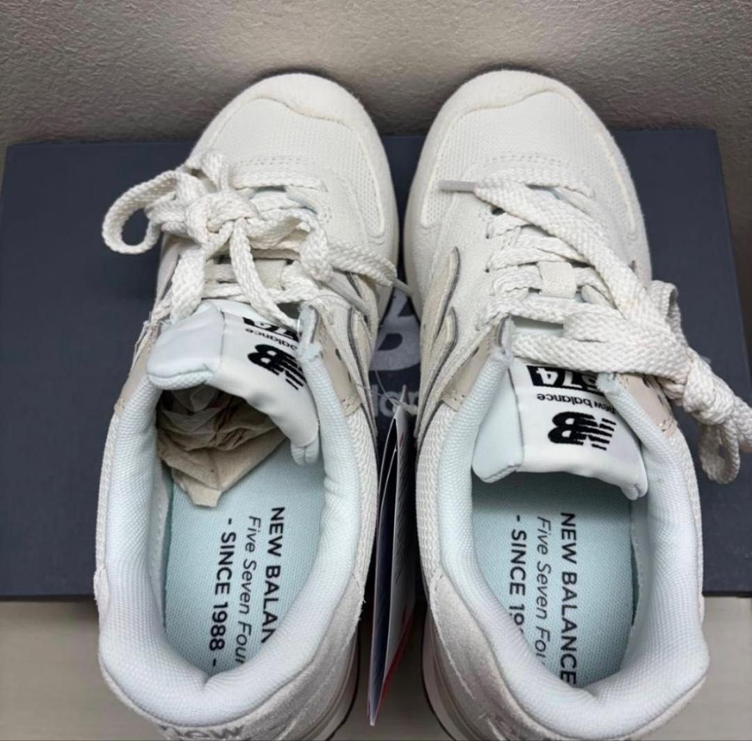 【新品】ニューバランス　U574OF2 D 26.0cm オフホワイト