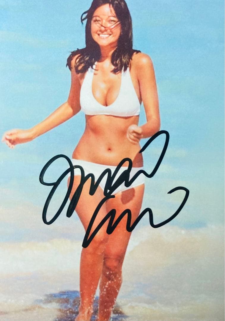 アグネス・ラム 直筆サイン入り写真 モデル グラビアアイドル O5i