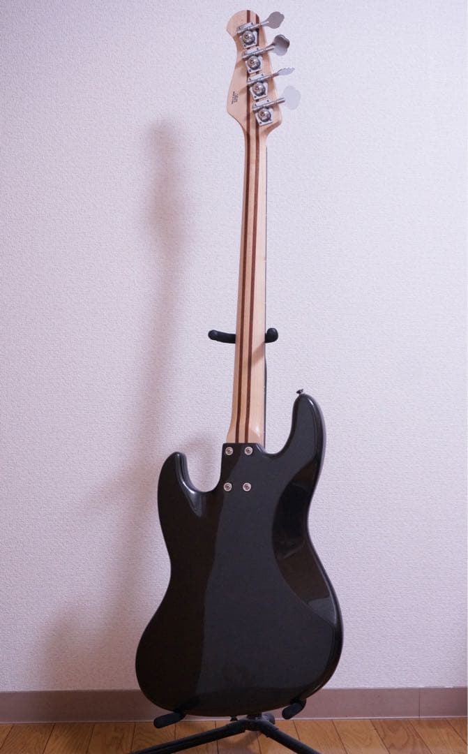 美品 整備済み】Laid Back ジャズベースタイプ - メルカリ