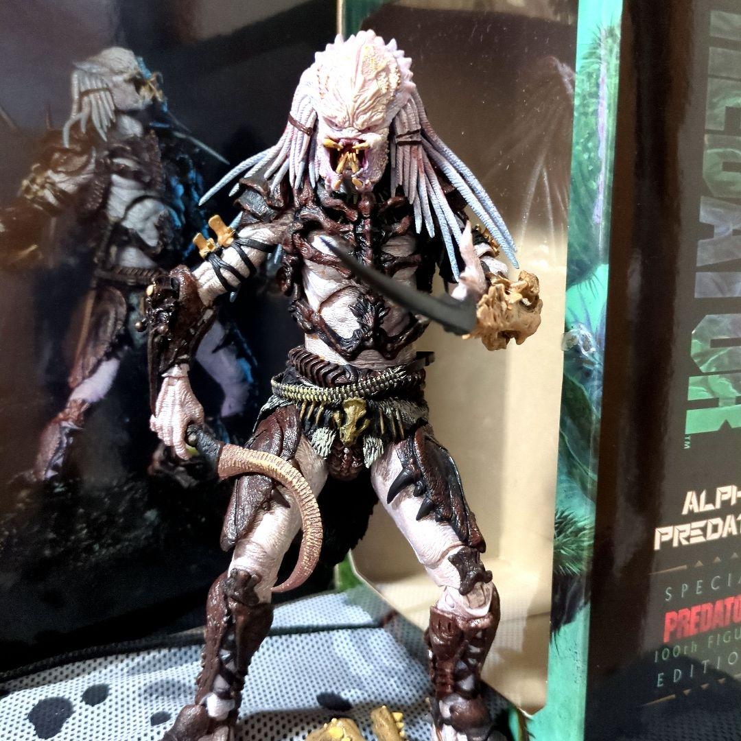 NECA ／アルファプレデター 【中古開封品】