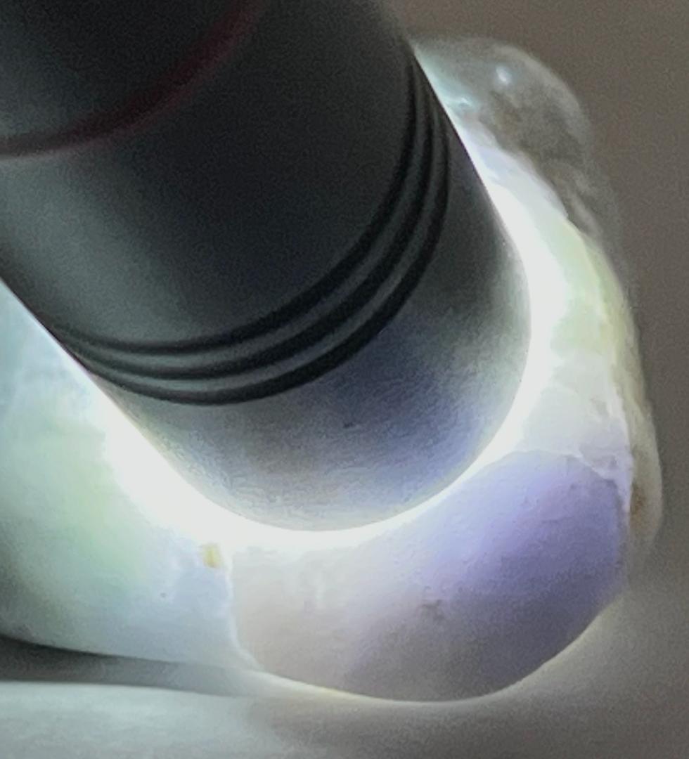 ［超綺麗］多色系 糸魚川翡翠 ラベンダー翡翠 原石 31.0g