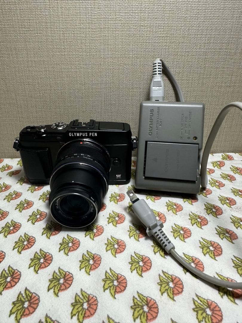 オリンパス ミラーレス一眼カメラ OLYMPUS PEN ミラーレスカメラ OLYMPUS PEN オリンパス ミラーレス Lite E-PL3 レンズキット ホワイト