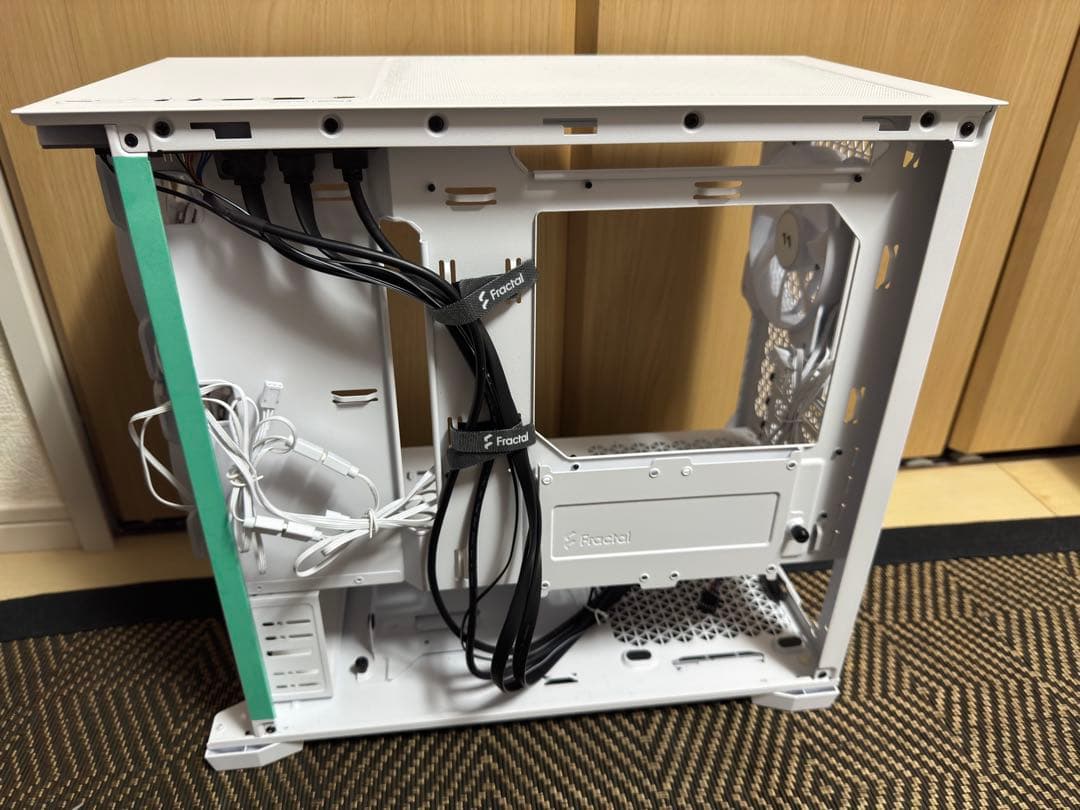 Pop Mini Air RGB TG ホワイト 純正USB-Cケーブル付き