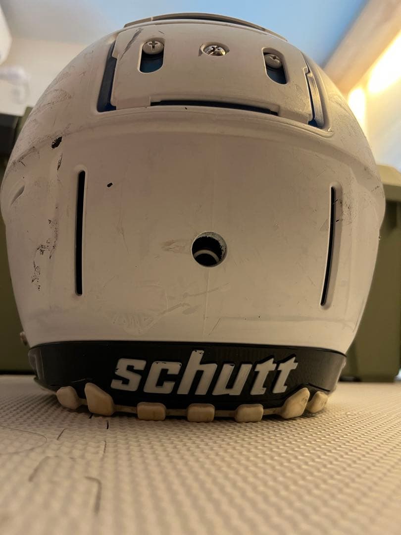M*é様 アメフト ヘルメット schutt f7 (アイシールドおまけ) - メルカリ