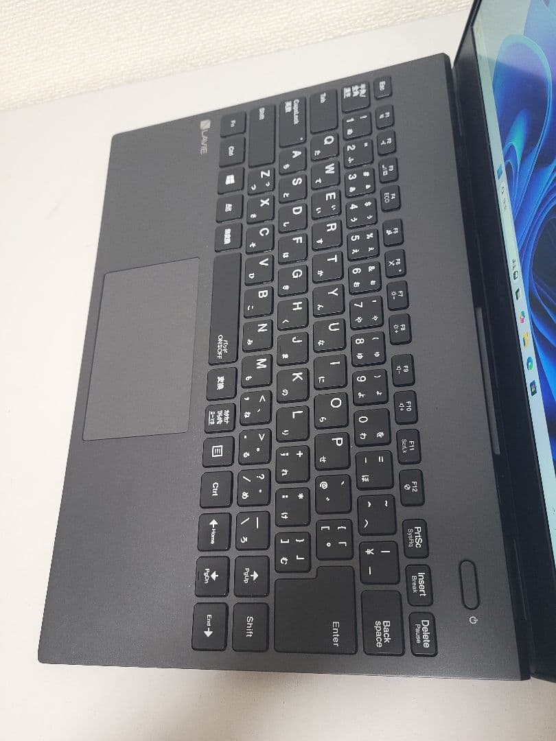 NEC LAVIE 13.3型超高速・軽量モバイルノートPC i7/16/512