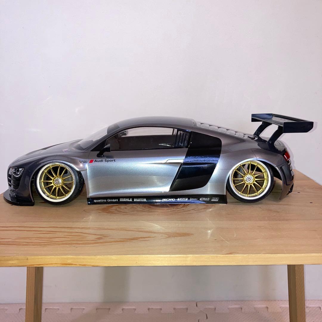 タミヤ　アウディR8 LMS2008 ボディ