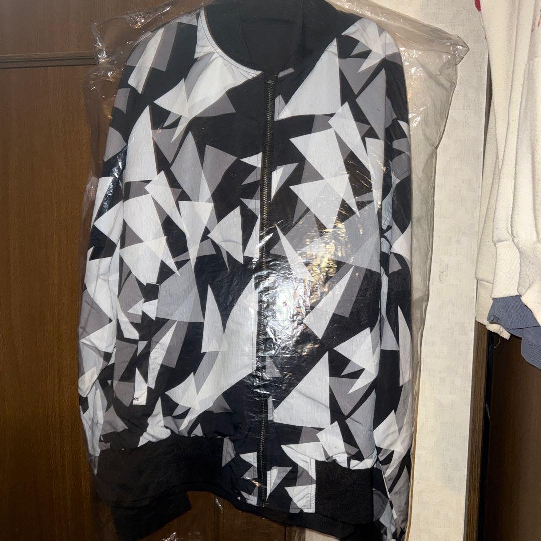 【未開封】Reversible Blouson Perfume Closet