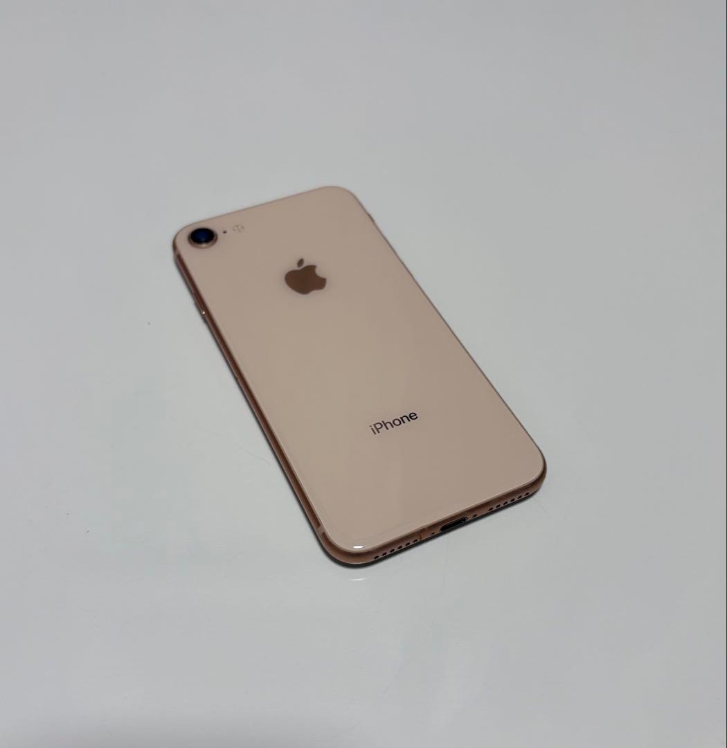 美品！iPhone8 ゴールド 本体 動作確認済み
