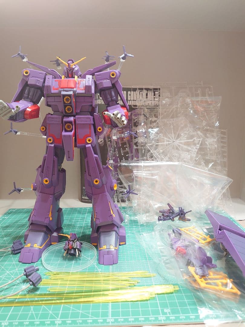 ジークアクス ニャアン 部分塗装完成品+HGサイコガンダムMK−2