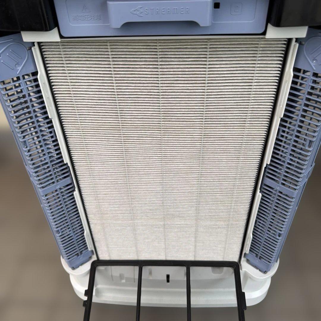 ダイキン クリアフォースZ 除加湿空気清浄機 MCZ70U-W - メルカリ