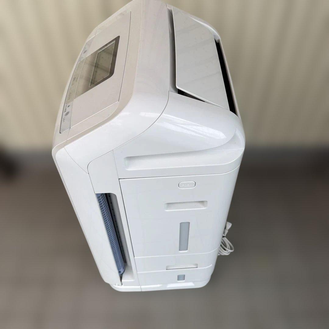 ダイキン クリアフォースZ 除加湿空気清浄機 MCZ70U-W - メルカリ