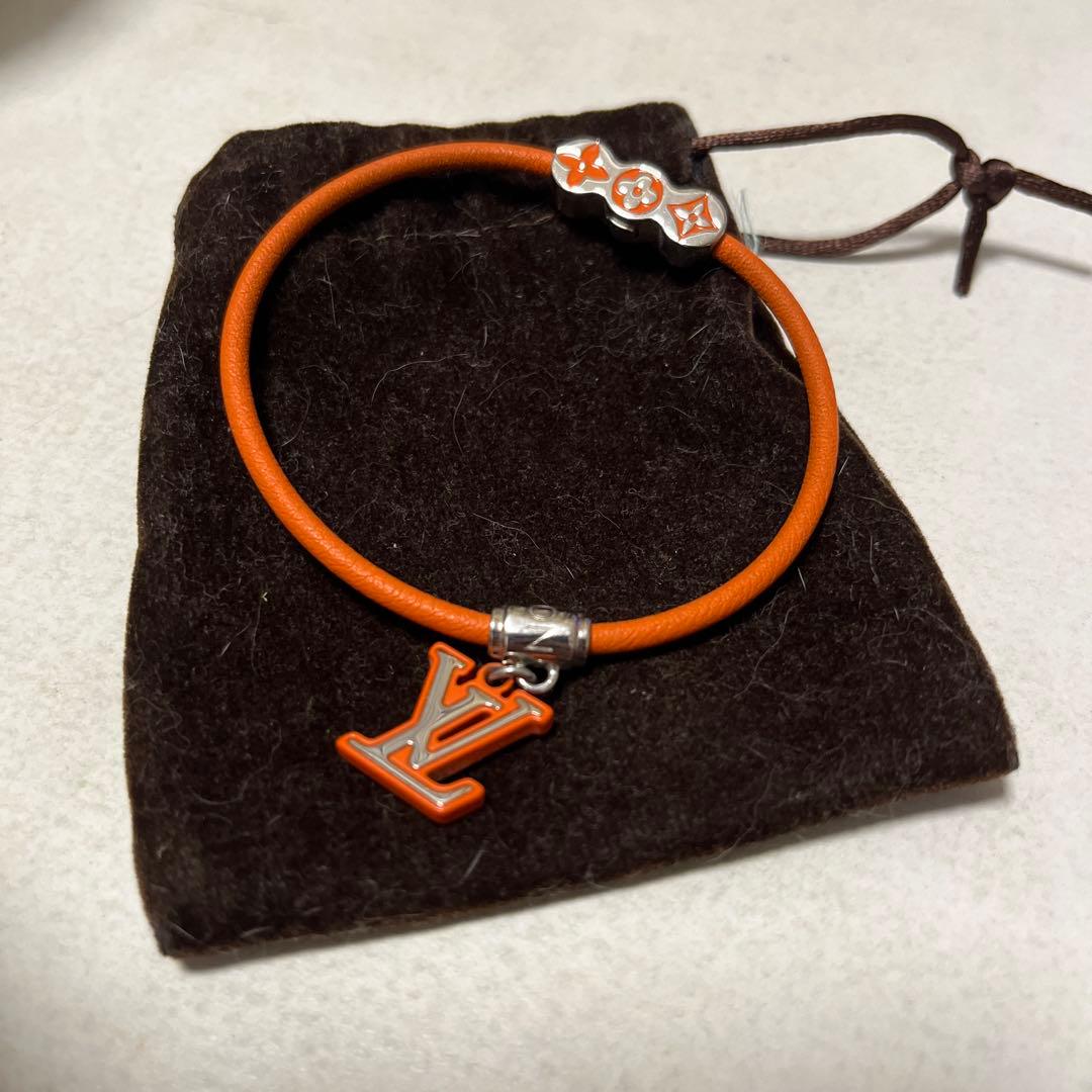 ブレスレット・LV パーティー org.jpg