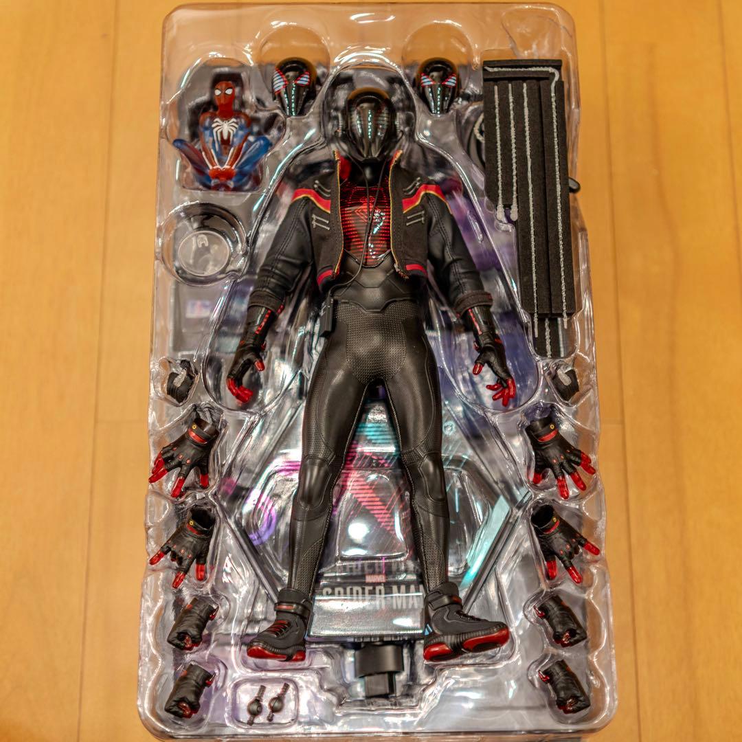 ホットトイズ スパイダーマン マイルスモラレス 2020スーツ 1/6