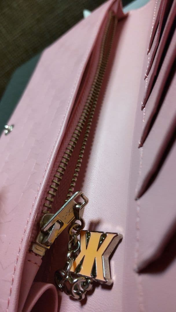 新品未使用 吉川晃司 25thモニカピンク 長財布 チャーム付きファンクラブ限定