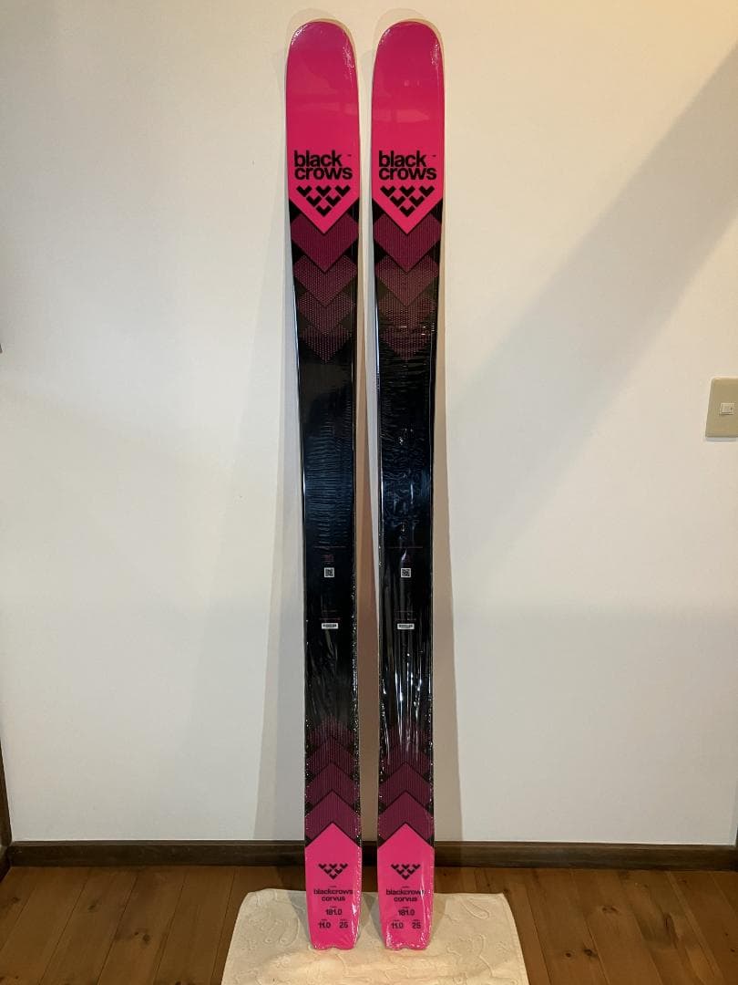 未使用 ブラッククロウズ コーバス blackcrows corvus 181 102385-020-F_grande.jpg?v=