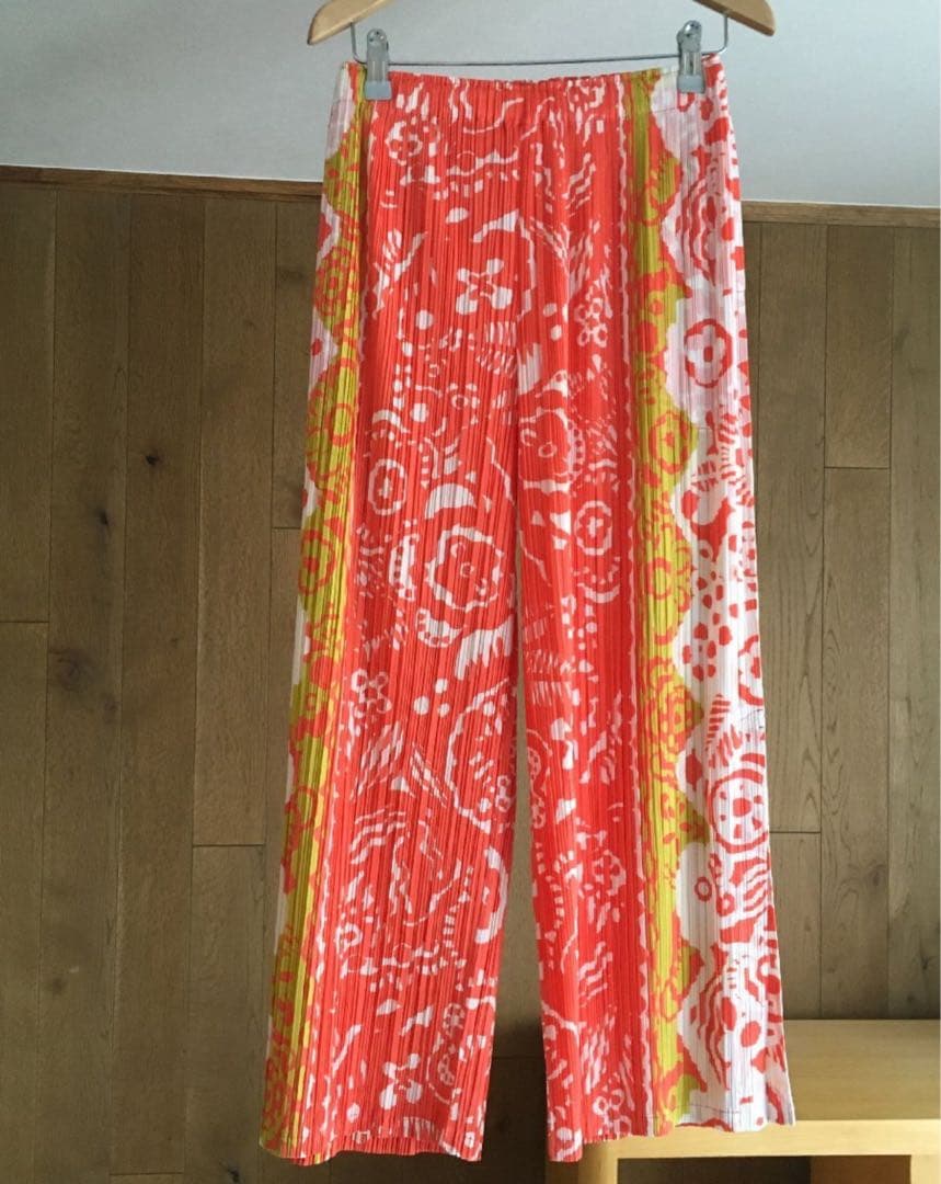 極美品 PLEATS PLEASEプリーツプリーズ パンツ2極美品 PLEATS PLEASE