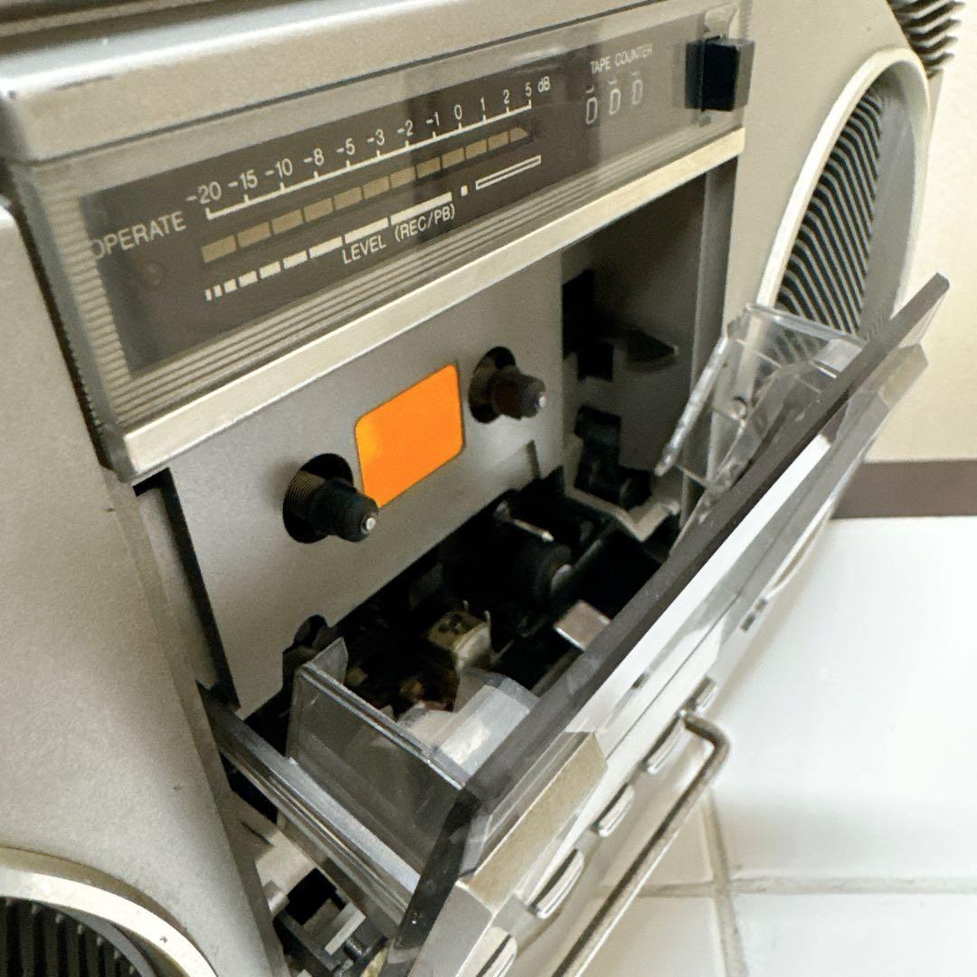 AIWA CS-50 日本製 ラジカセ シルバー FM/AM受信OK 昭和レトロ - メルカリ