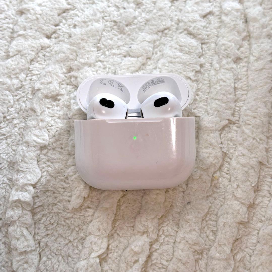 【マロマロ】AirPods 3 本体 充電ケース付き MagSafe充電ケース（USB-C）付きAirPods Pro 2 MTJV3J/A ［ワイヤレス
