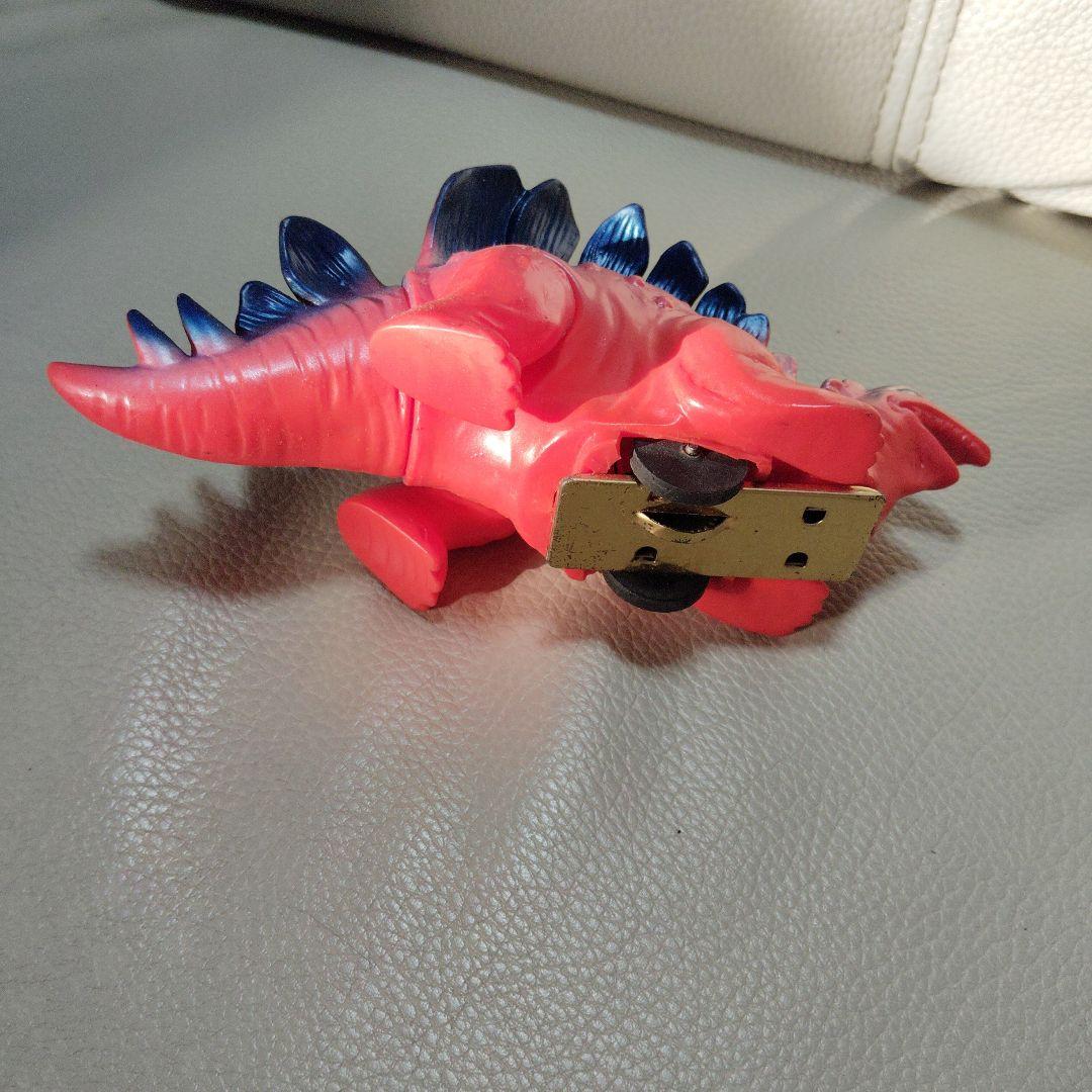 ま*す様 発火恐竜