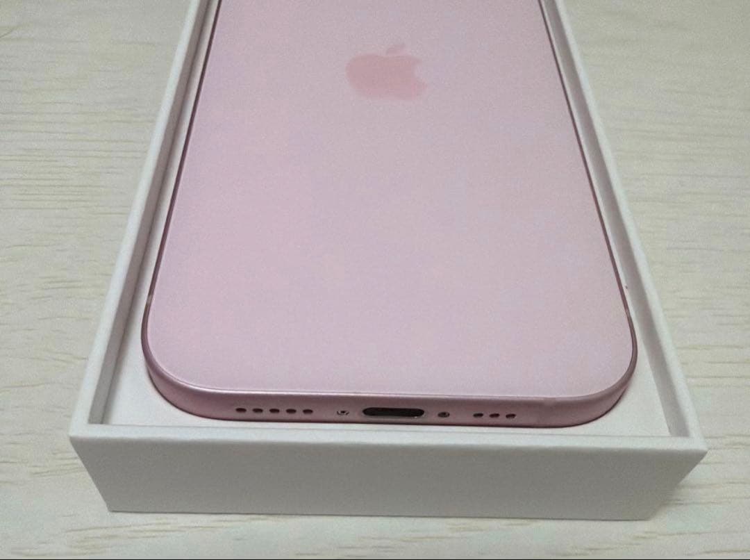 iPhone15 256gb ピンク SIMフリー 画面割無 美品 - メルカリ