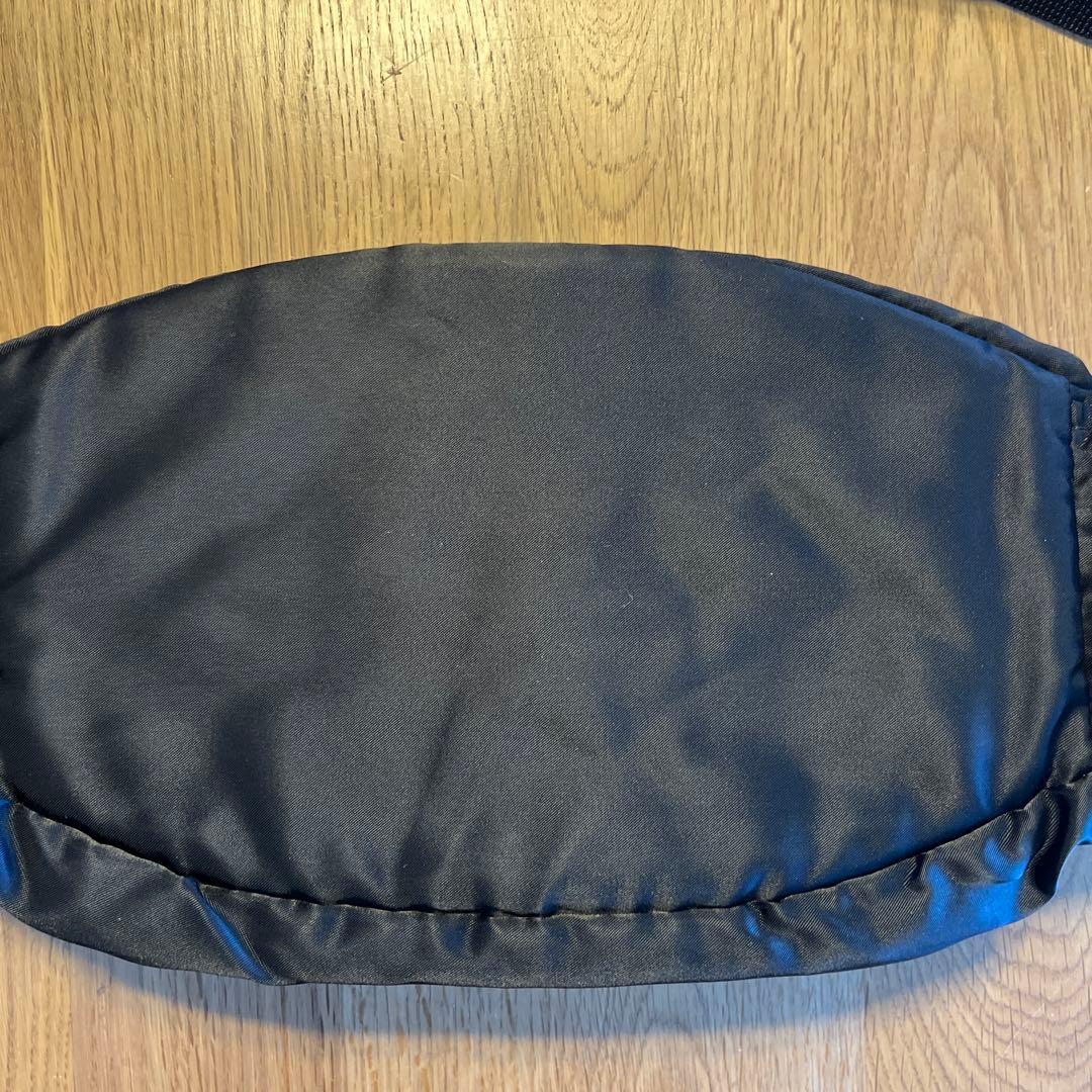 ヘッドポーター タンカー オーバルウエストバッグ - メルカリ