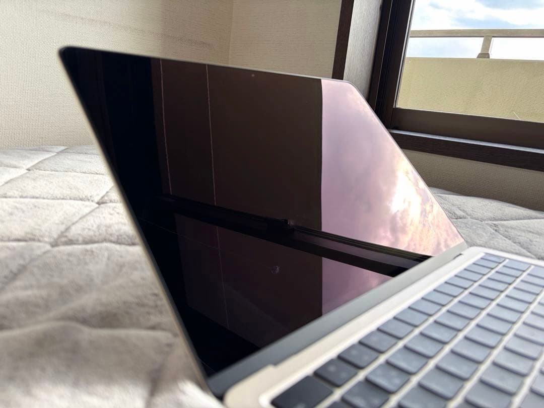 【極美品】MacBook Air M3 2024/13/256GB スターライト