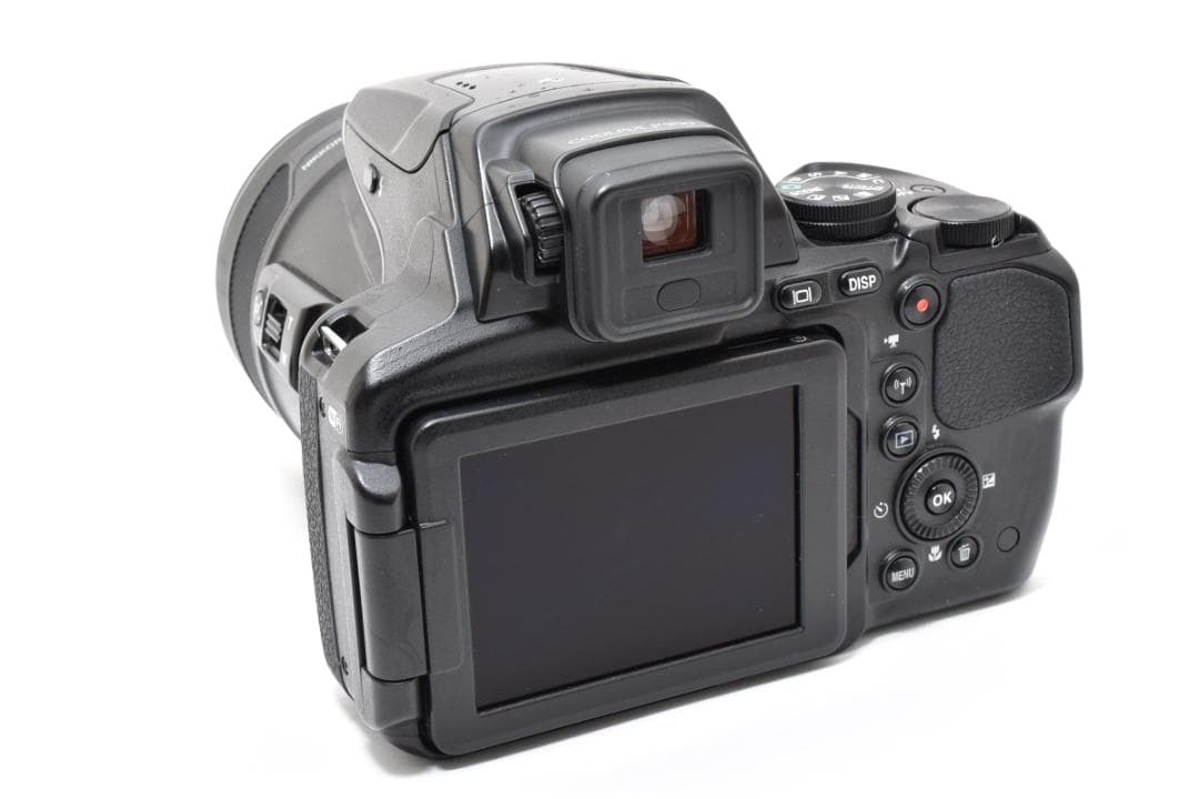 ニコン　Nikon COOLPIX P900 《元箱付属・動作確認済み》